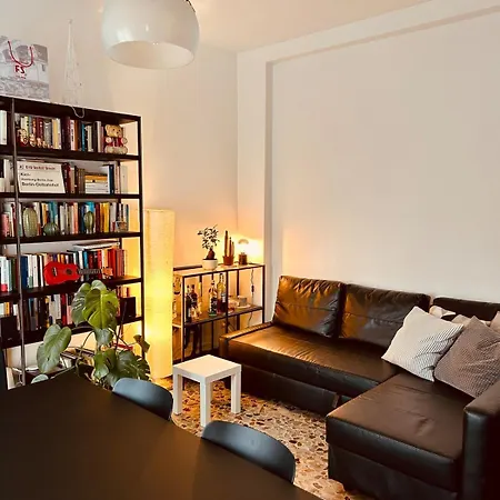 Cozy In Nw Apartment *