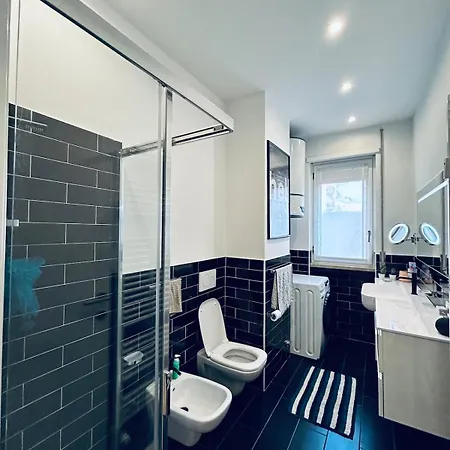 Апартаменты Cozy In Nw Милан